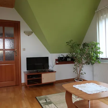 Apartamenty- Mieszkania Wakacyjne Czarna Gora Exterior photo